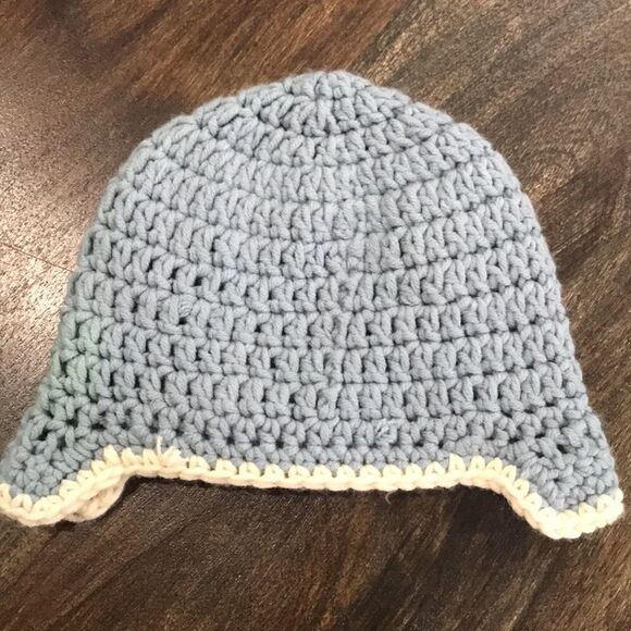 Handmade! Toddler Winter Hat, Lion, Blue, Ivory, and Burgandy - Picture 4 of 4